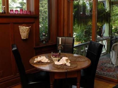 Boyden House Inn B&B Grand Haven Restaurante foto
